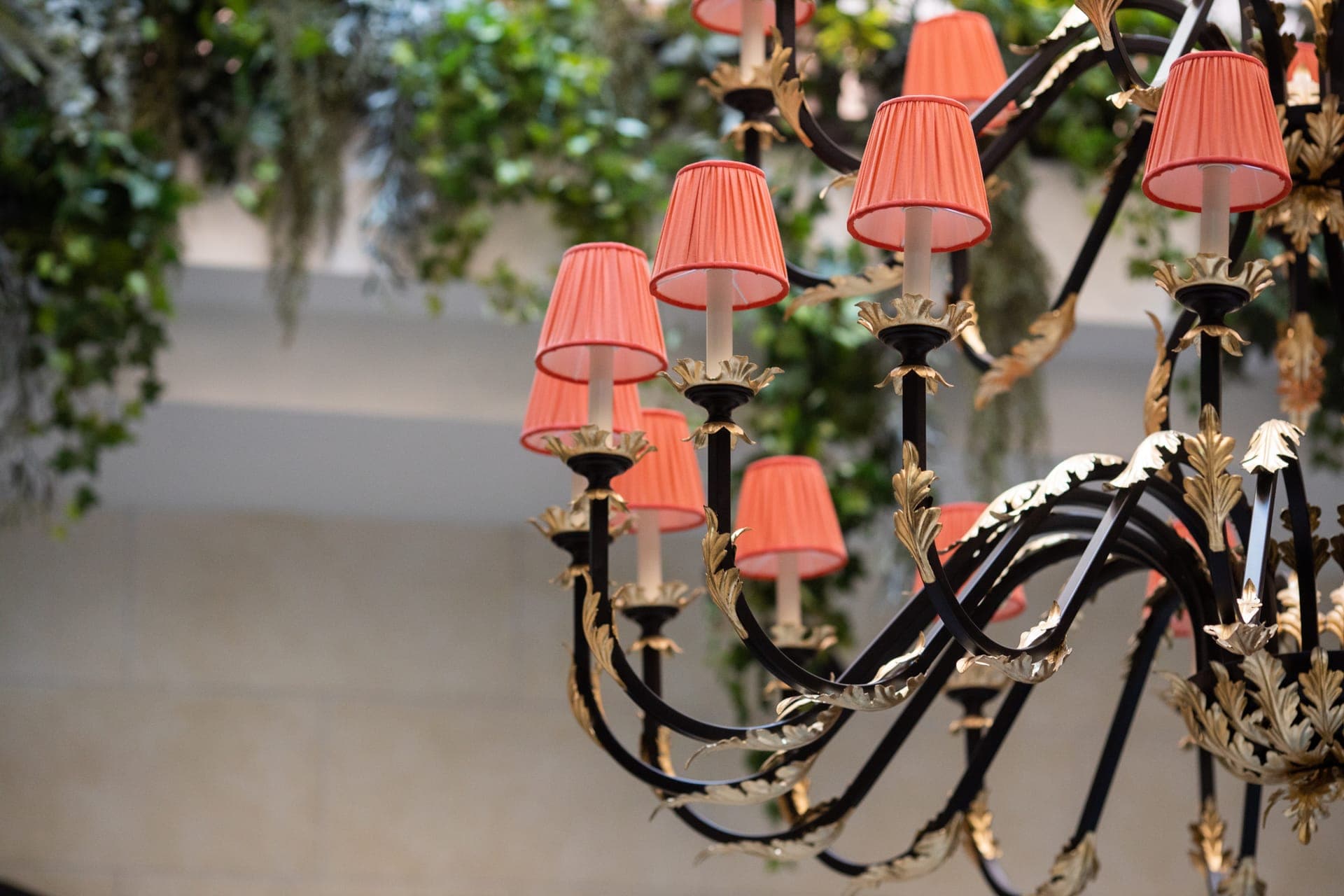 Lampadario Chandelier x Hotel Maalot